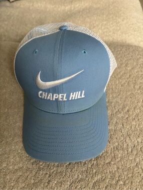 Nike Light Blue and White Chapel Hill Mesh Cap